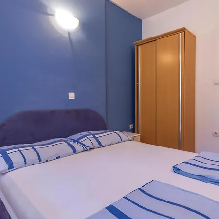 アパート Two-bedroom In マカルスカ